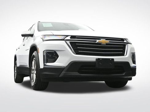 Used 2023 Chevrolet Traverse LT w/ LPO, Floor Liner Package AWD/4WD image 31