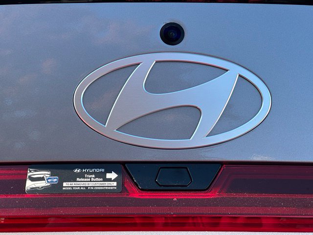 Used 2026 Hyundai Elantra SEL Sport Premium FWD image 15