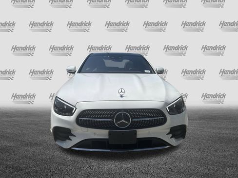 Used 2021 Mercedes-Benz E 350 4MATIC Sedan image 3