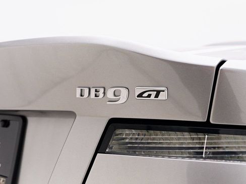 Used 2016 Aston Martin DB9 GT RWD image 39