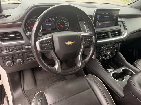 Used 2021 Chevrolet Tahoe Premier w/ Premium Package AWD/4WD image 15