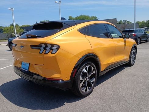 Certified 2023 Ford Mustang Mach-E Premium AWD/4WD image 4