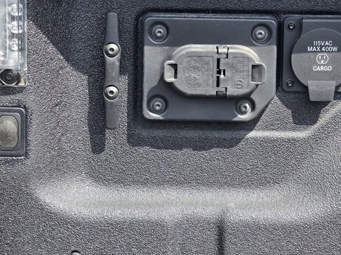 New 2025 RAM 2500 Laramie image 27