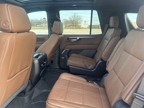 Used 2026 Chevrolet Tahoe High Country image 30