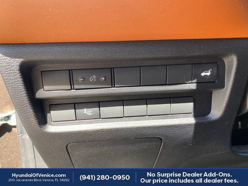 Used 2022 Mitsubishi Outlander SEL FWD image 17