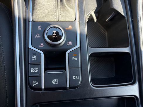 Used 2024 Kia Sorento X-Line EX AWD/4WD image 30
