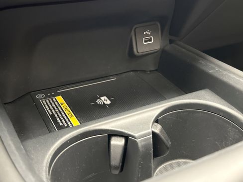 Used 2023 Honda HR-V EX-L image 15
