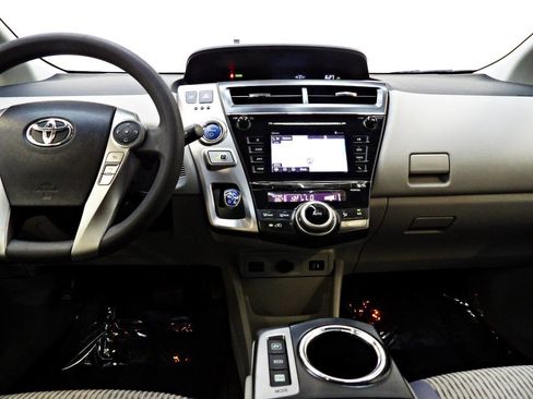 Used 2016 Toyota Prius V Three FWD image 23