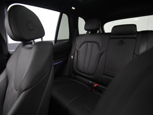 Used 2019 BMW X5 xDrive40i w/ Premium Package 2 image 42