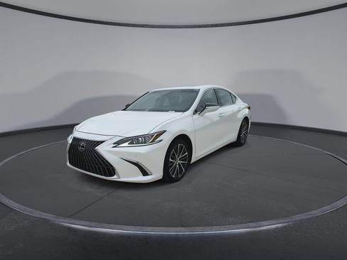 Used 2025 Lexus ES 350 w/ Premium Package FWD image 4
