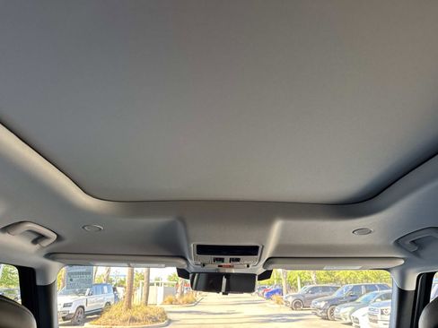 New 2026 Land Rover Defender 110 S image 17