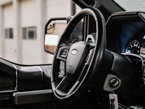 Used 2018 Ford F150 XLT w/ Equipment Group 302A Luxury AWD/4WD image 13