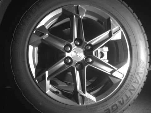 Used 2025 Chevrolet Blazer LT FWD image 14