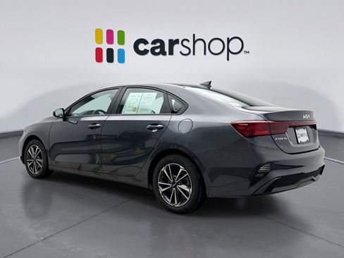 Used 2024 Kia Forte LXS w/ LXS Technology Package image 3