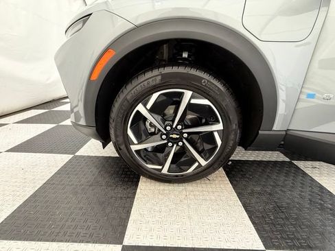 New 2026 Chevrolet Equinox EV LT AWD/4WD image 10