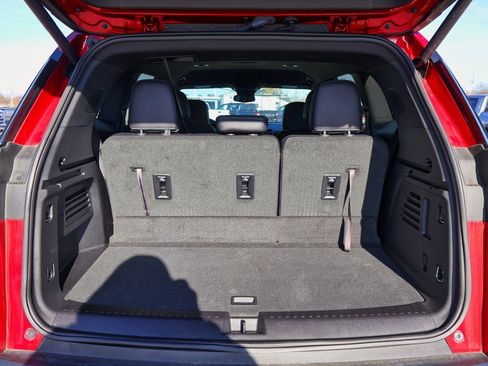 New 2025 GMC Acadia AT4 w/ LPO, Floor Liner Package image 5