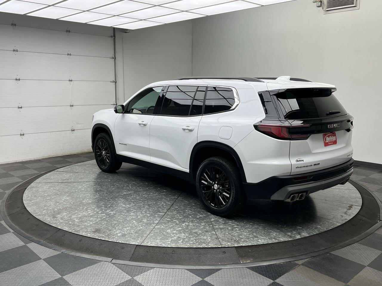 Certified 2026 GMC Acadia Elevation w/ Elevation Premium Package AWD/4WD image 34