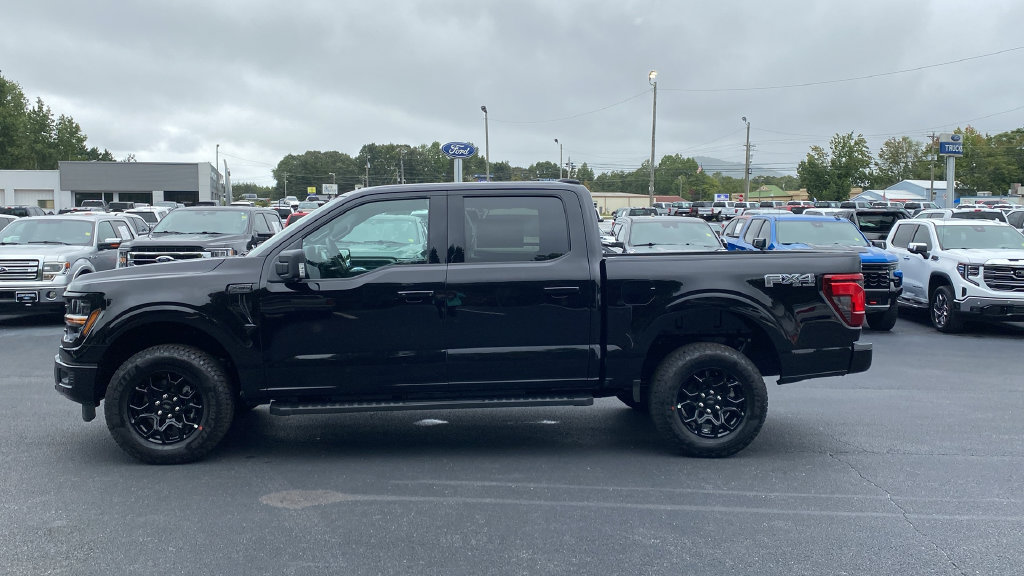 New 2026 Ford F150 XLT w/ Equipment Group 302A MID AWD/4WD image 8