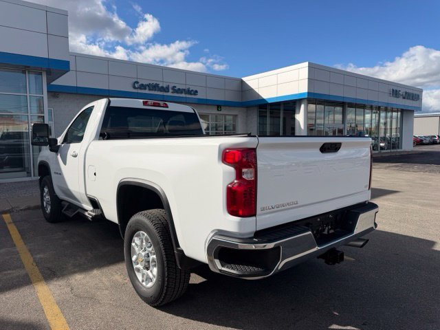 Used 2025 Chevrolet Silverado 2500 LT w/ Convenience Package AWD/4WD image 13