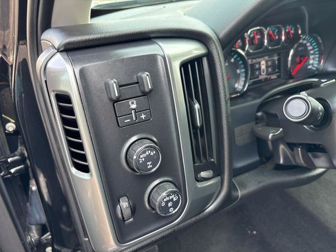 Used 2018 Chevrolet Silverado 1500 LT w/ All Star Edition AWD/4WD image 14