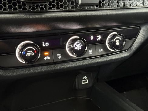 Certified 2023 Honda HR-V LX image 20