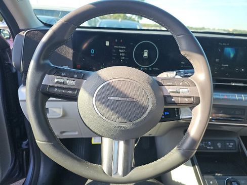 Used 2024 Hyundai Kona SEL FWD image 6