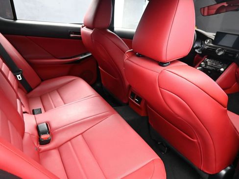 Used 2024 Lexus IS 500 image 43