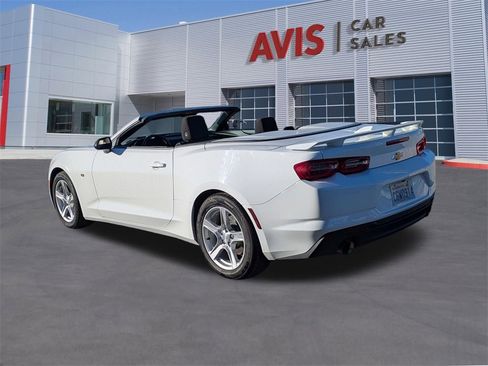 Used 2023 Chevrolet Camaro LT image 9