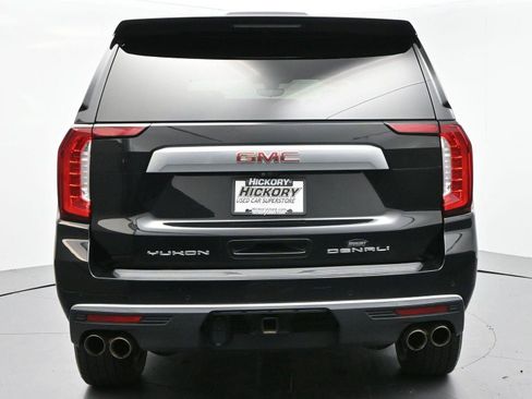 Used 2021 GMC Yukon Denali w/ Advanced Technology Package AWD/4WD image 6