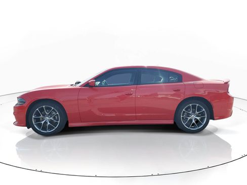 Used 2022 Dodge Charger GT image 4