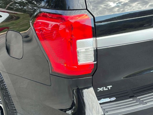 Certified 2024 Ford Expedition Max XLT AWD/4WD image 10