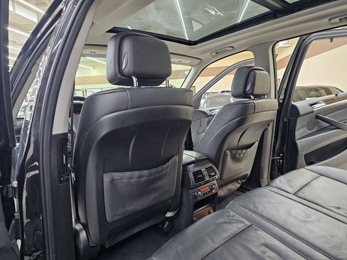 Used 2011 BMW X5 xDrive35d image 27