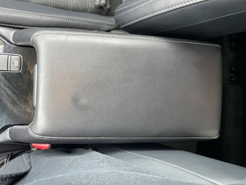 Used 2025 Mitsubishi Outlander SE AWD/4WD image 19