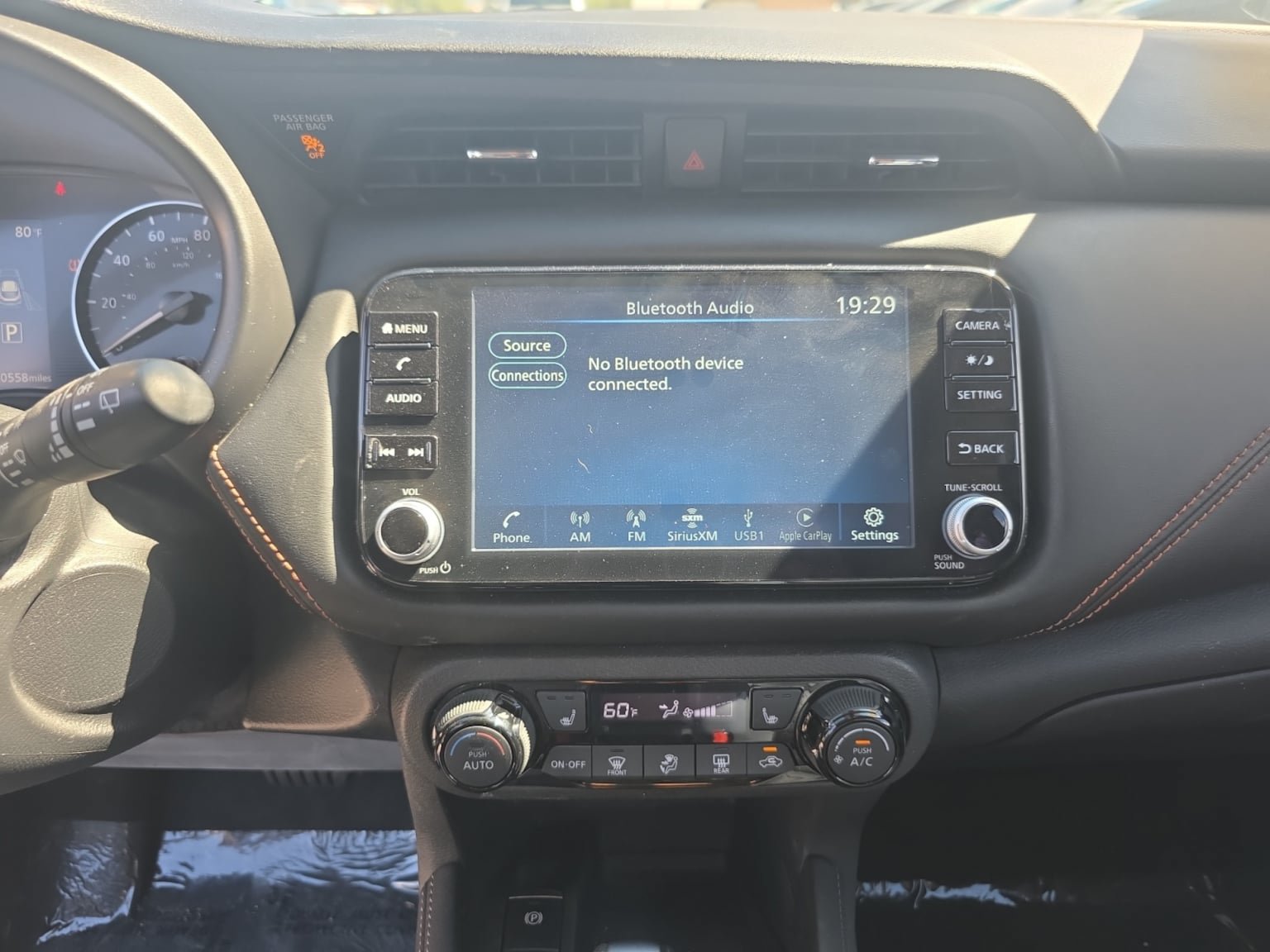 Used 2023 Nissan Kicks SR w/ SR Premium Package FWD image 21