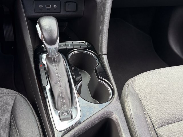 Used 2023 Buick Encore GX Preferred w/ Cold Weather Comfort Package FWD image 18