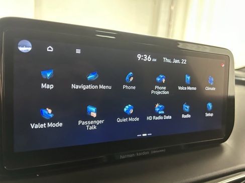 Used 2022 Hyundai Santa Fe Calligraphy image 18