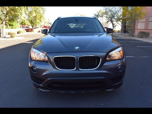 Used 2015 BMW X1 sDrive28i image 6
