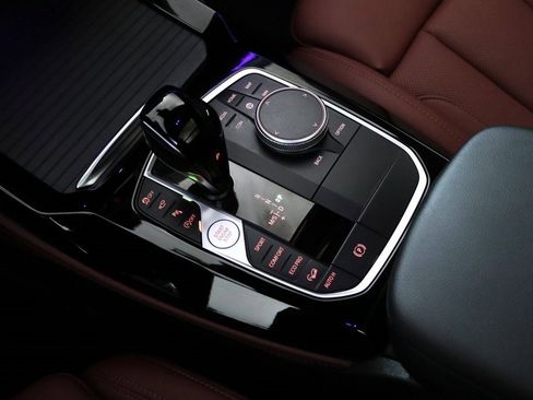 Used 2024 BMW X4 xDrive30i w/ Premium Package image 30