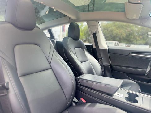 Used 2023 Tesla Model 3 Standard Range image 59