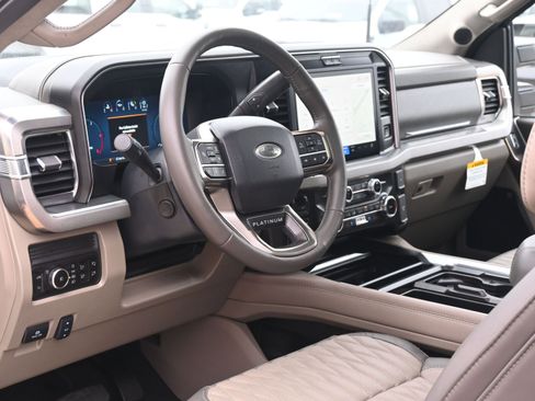 Used 2026 Ford F350 Platinum w/ Platinum Plus Package image 26