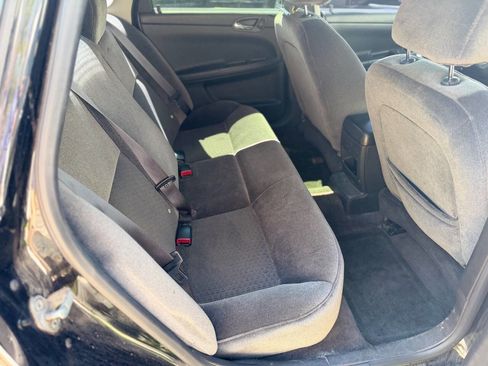 Used 2014 Chevrolet Impala Limited LS FWD image 12