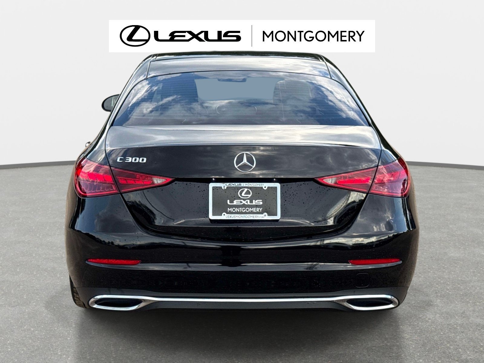 Used 2022 Mercedes-Benz C 300 Sedan image 4