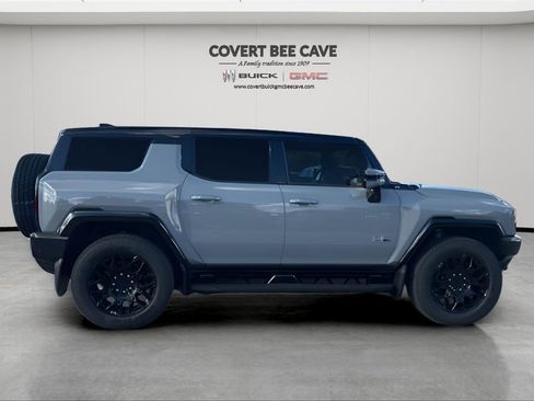 New 2025 GMC Hummer EV 2X image 11