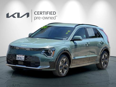 Certified 2024 Kia Niro Wind FWD image 8