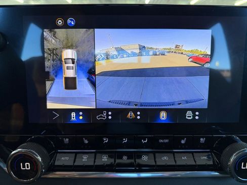 New 2026 Chevrolet Colorado ZR2 w/ Technology Package image 18