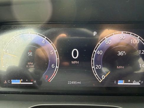 Used 2024 Jeep Grand Cherokee L Laredo image 21