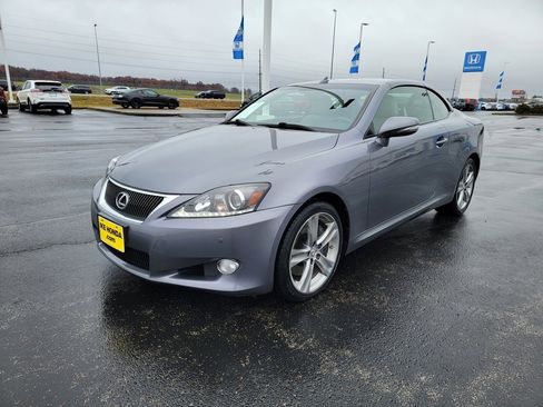 Used 2012 Lexus IS 350C image 3