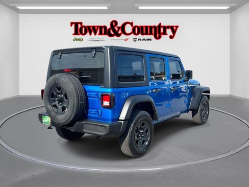Used 2022 Jeep Wrangler Unlimited Sport AWD/4WD image 7