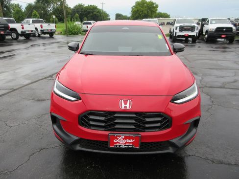 Used 2024 Honda HR-V Sport image 12