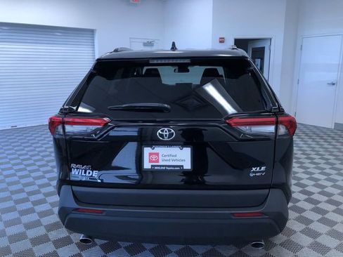 Certified 2025 Toyota RAV4 XLE AWD/4WD image 13